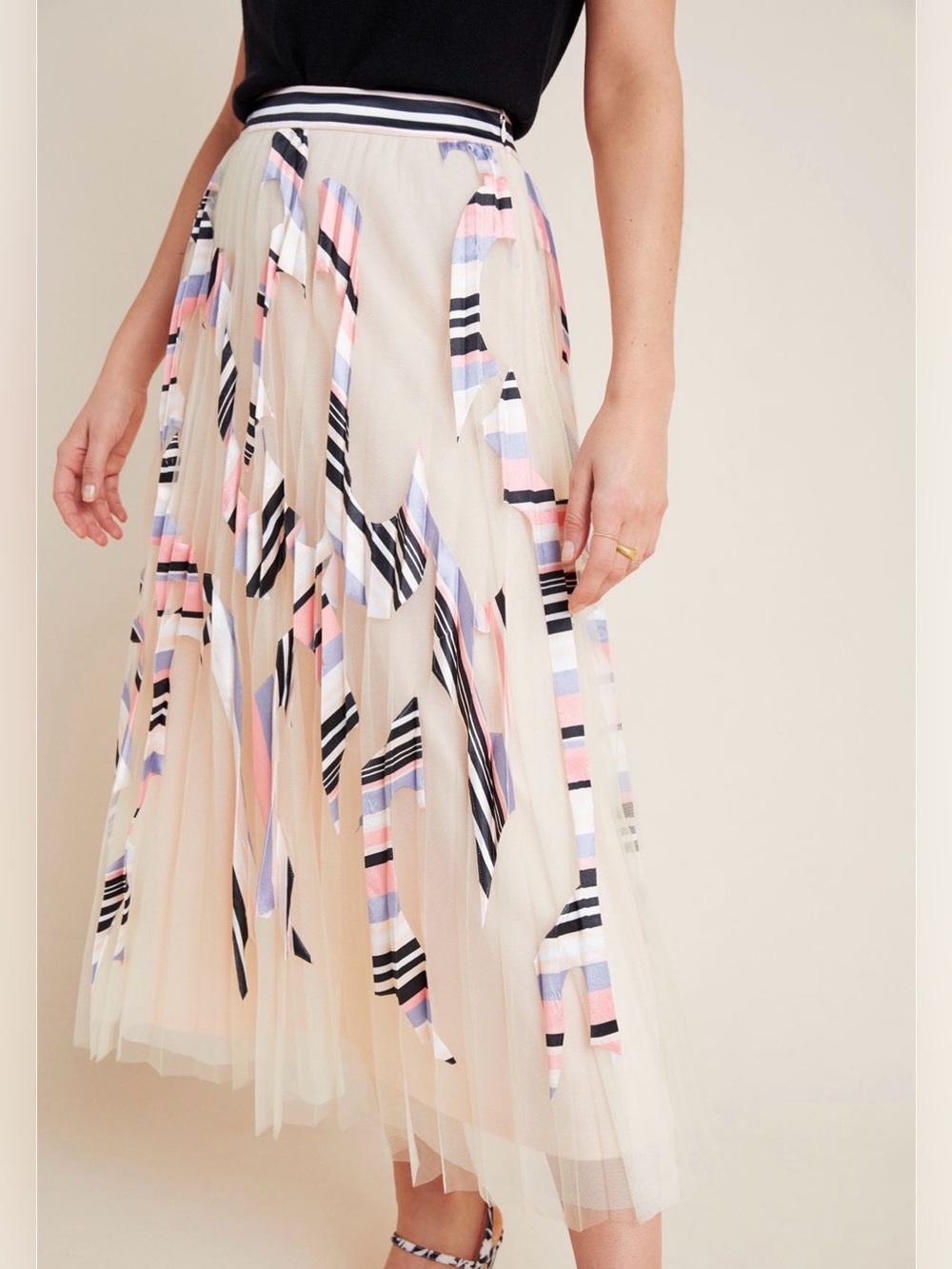 ANTHROPOLOGIE Geisha Design Tulle Midi Skirt Size Small - C22-042
